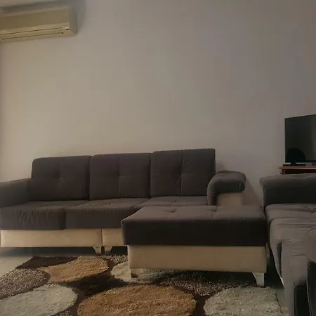 Lejlighed Entire Apartment, In The Center