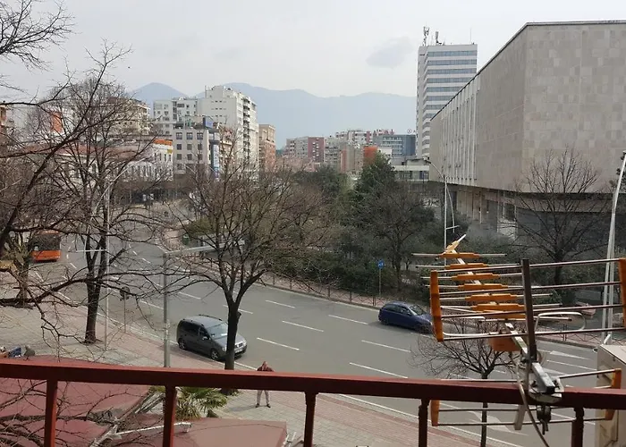 Entire Apartment, In The Center Apartman *